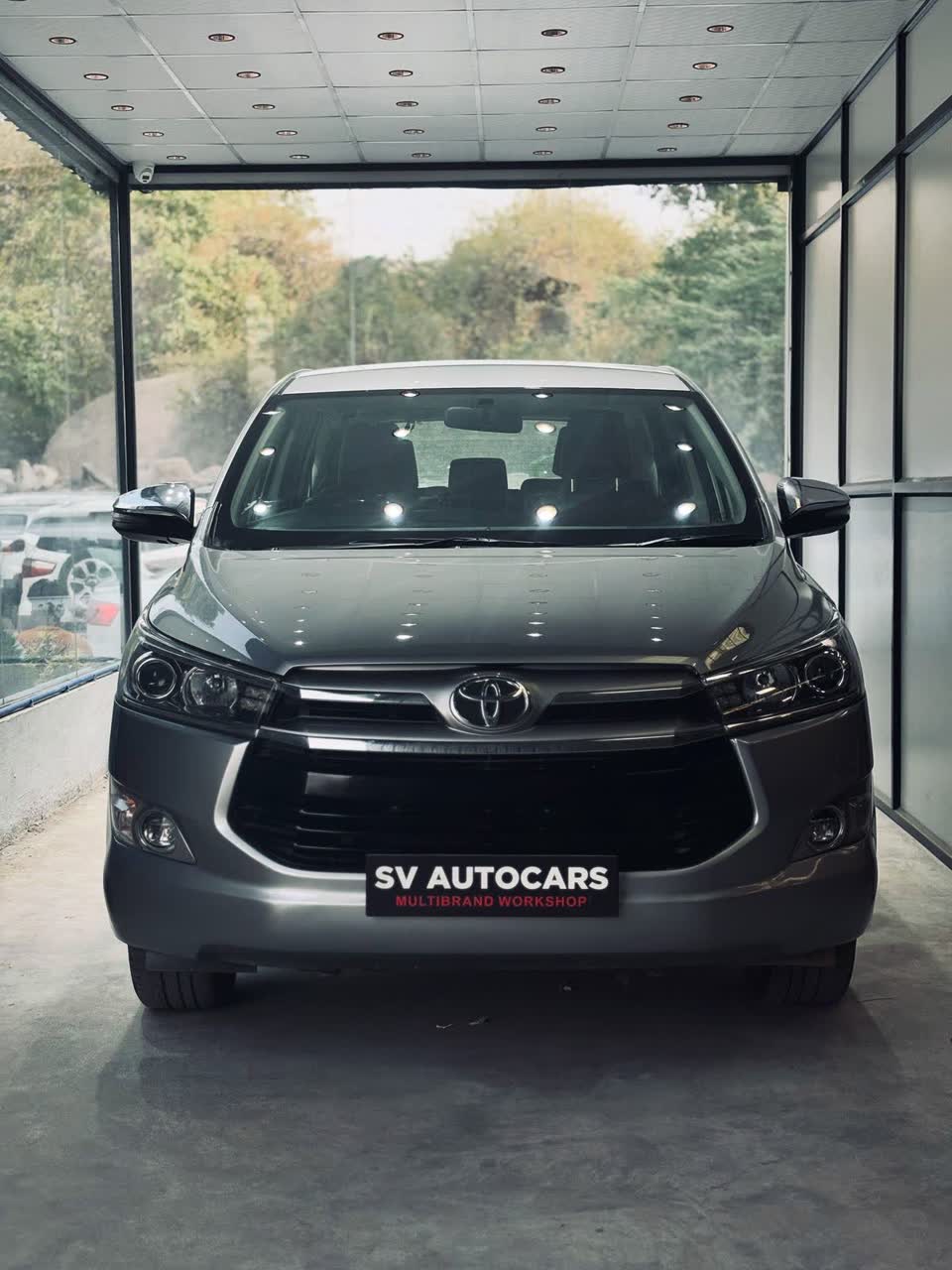 Innova Crysta — Complete body repaint