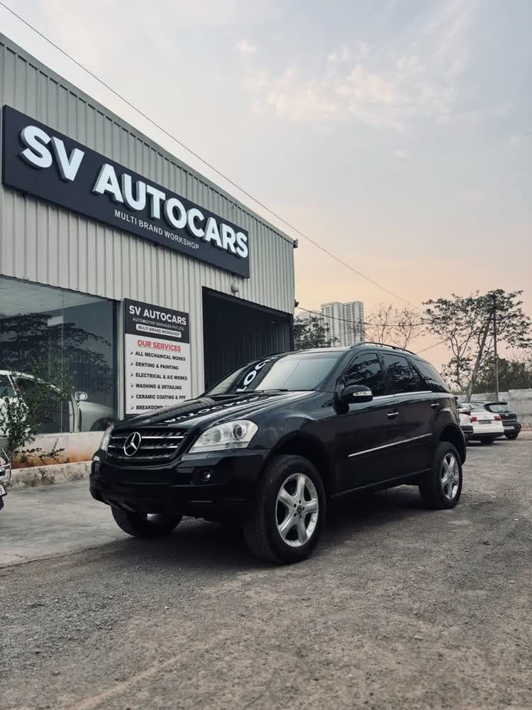Mercedes ML 320 — Full repaint + alloy refinish